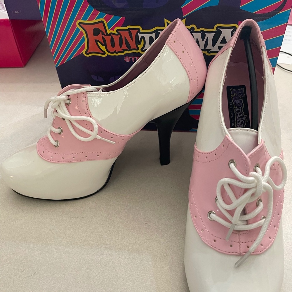 50s style Saddle Shoe 3” heels size 8